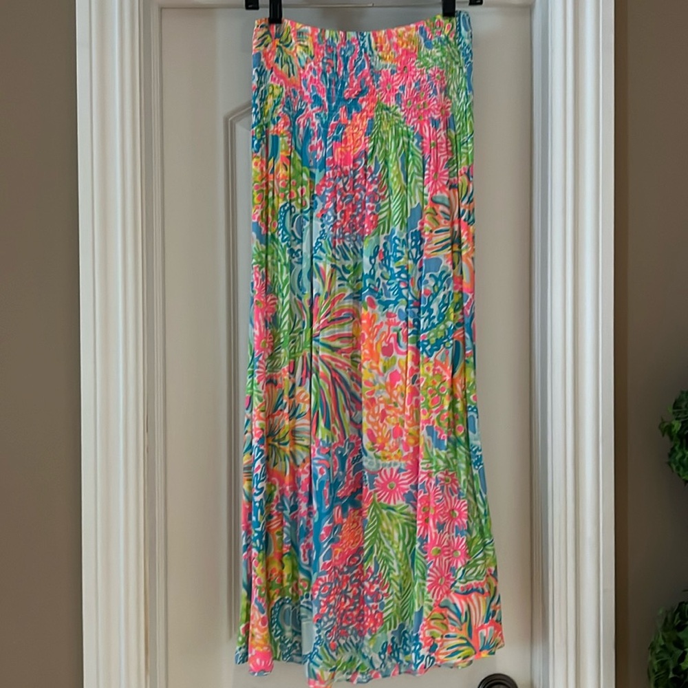 Lilly Pulitzer never worn, elastic cinched waist long skirt